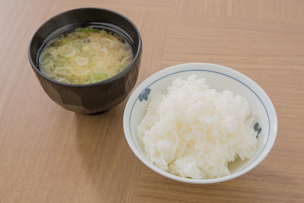 Hotel Route-Inn Kitakyushu-Wakamatsu Ekihigashi Eksteriør billede