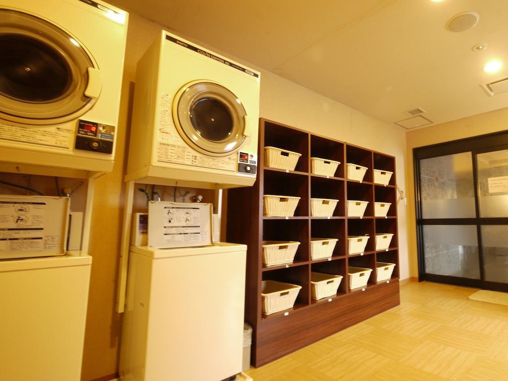 Hotel Route-Inn Kitakyushu-Wakamatsu Ekihigashi Eksteriør billede